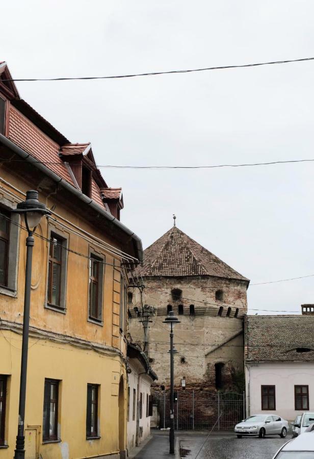 Apartament Turnul Pielarilor Studios Sibiu Esterno foto
